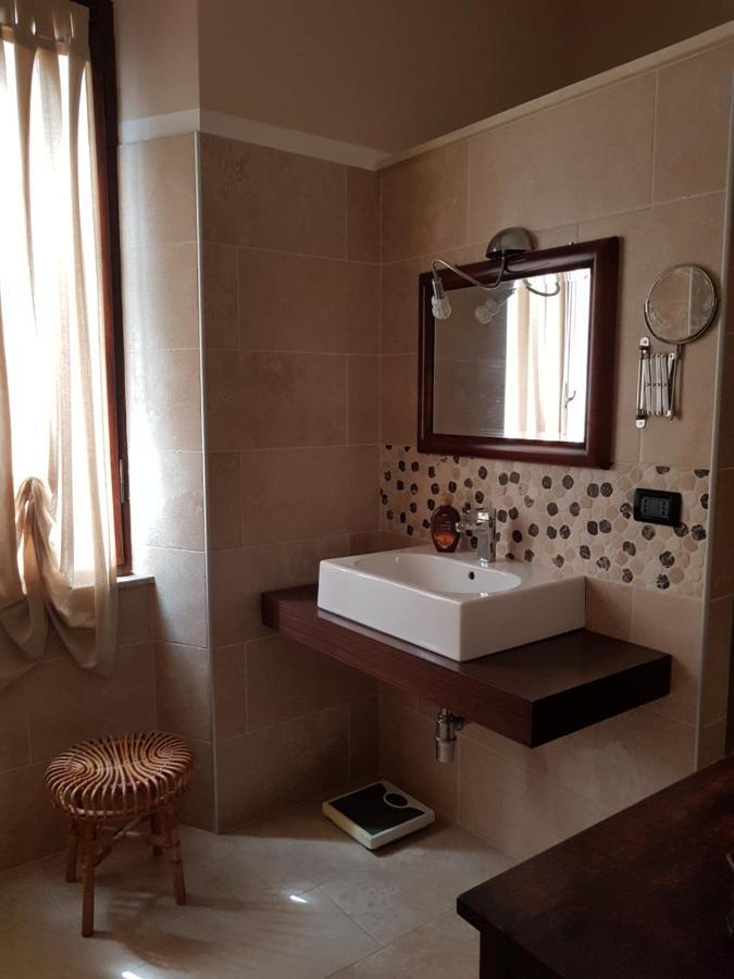 Dueterre Room & Host Fornole Exterior photo