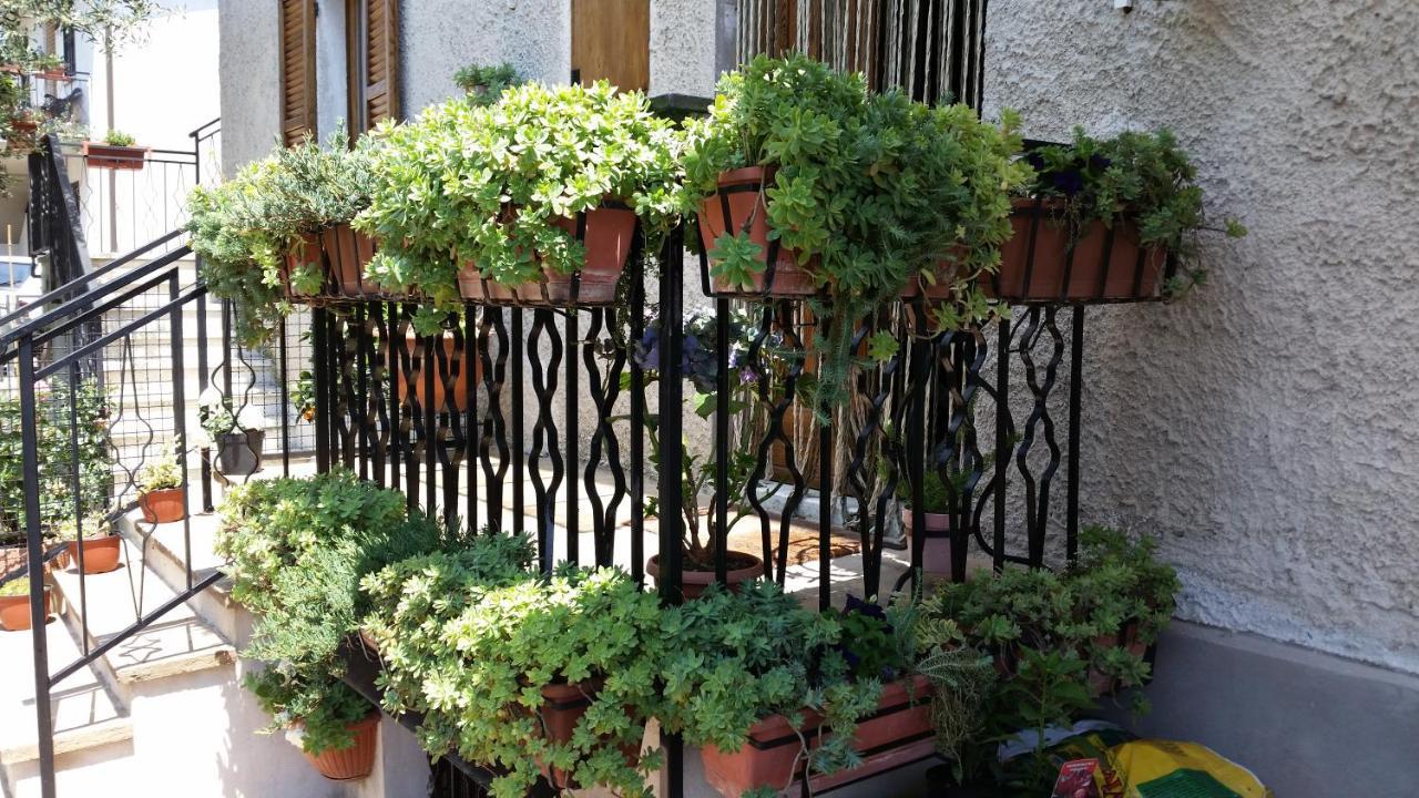 Dueterre Room & Host Fornole Exterior photo